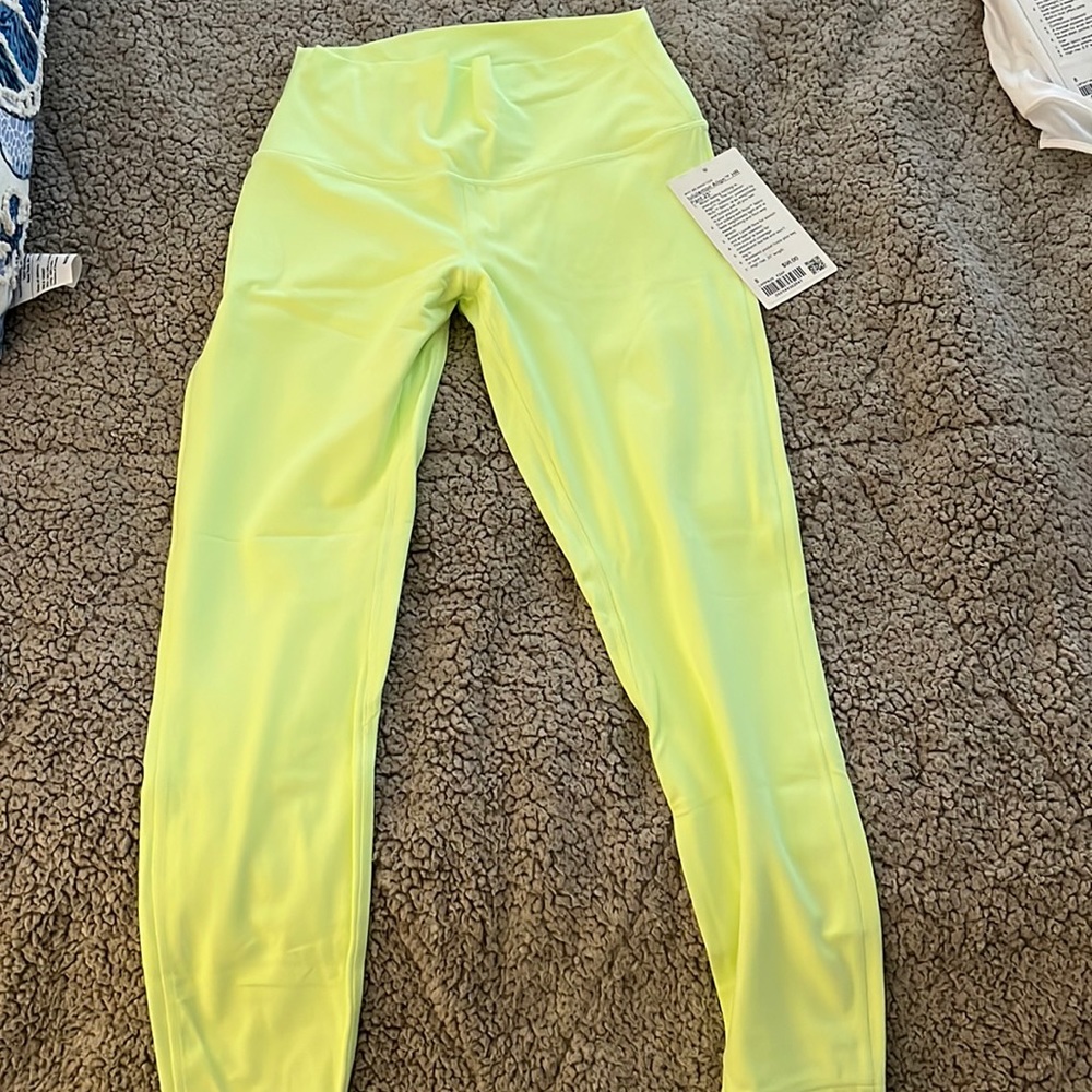 Lululemon Aligns 25” Faded Zap